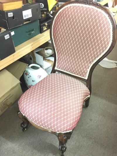 A nursing chair 90cm 45cm long