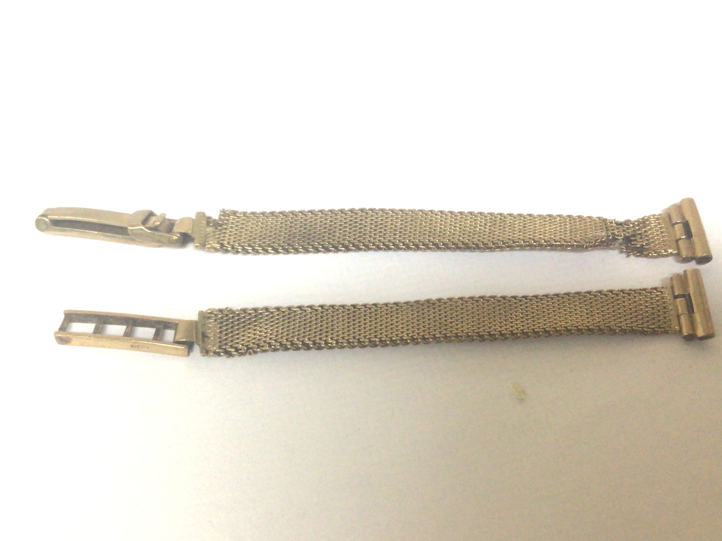  A 9carat gold watch strap weight 8.5g 