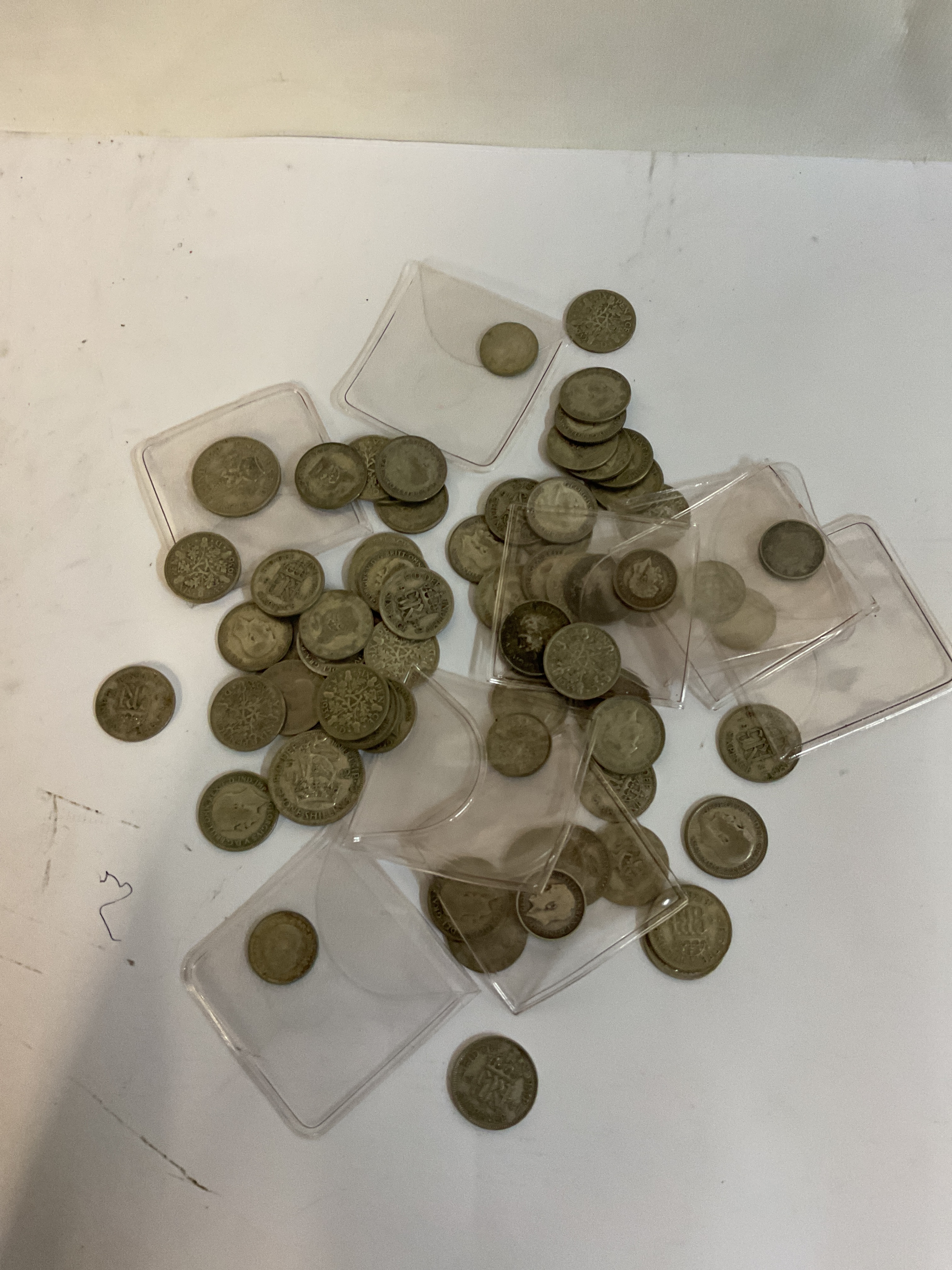Qty pre 47 sixpences, threepences and others. Weight approx 180 grams.