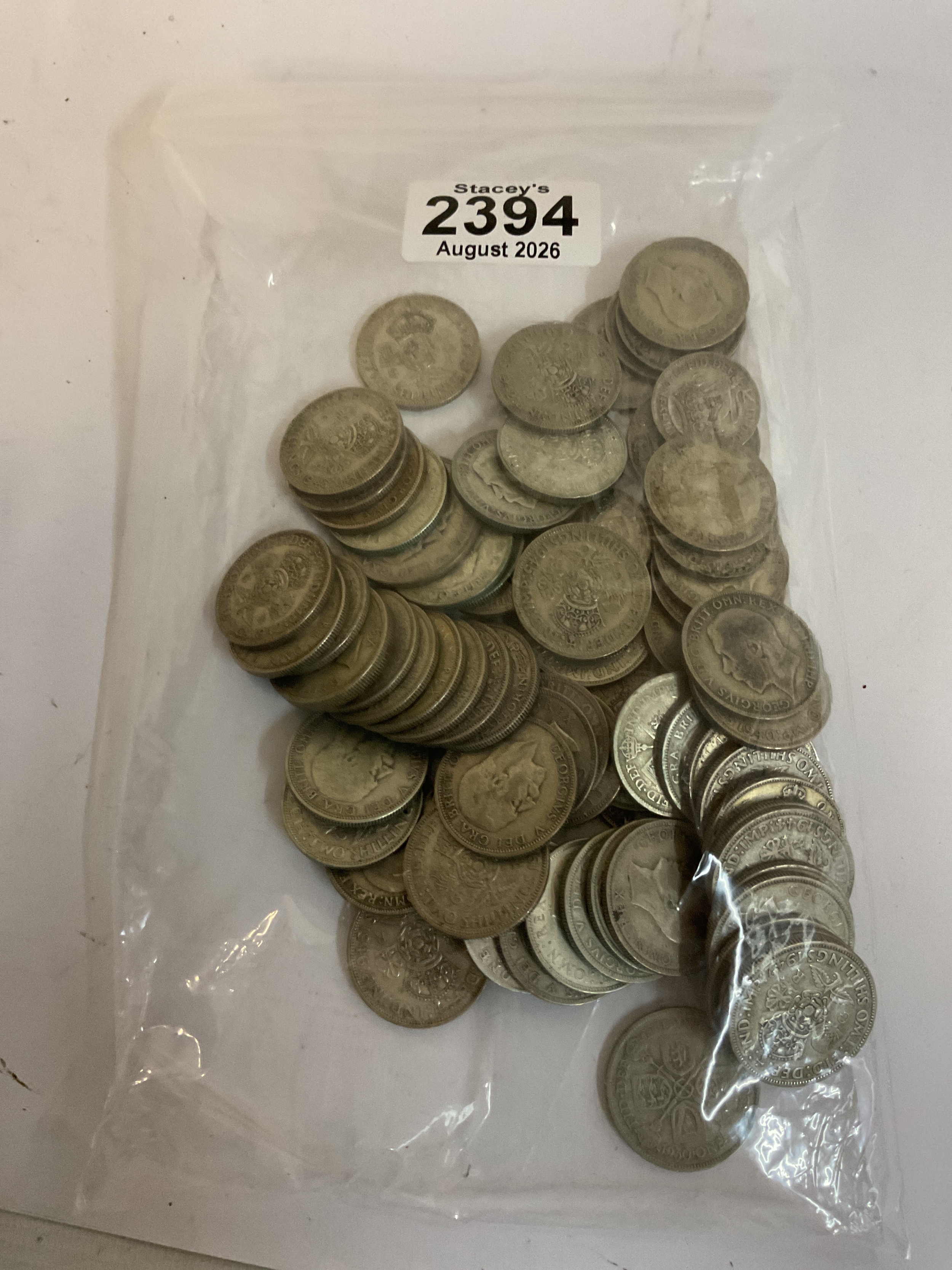 Qty of circulated pre 46 florins. Weight 800grams.