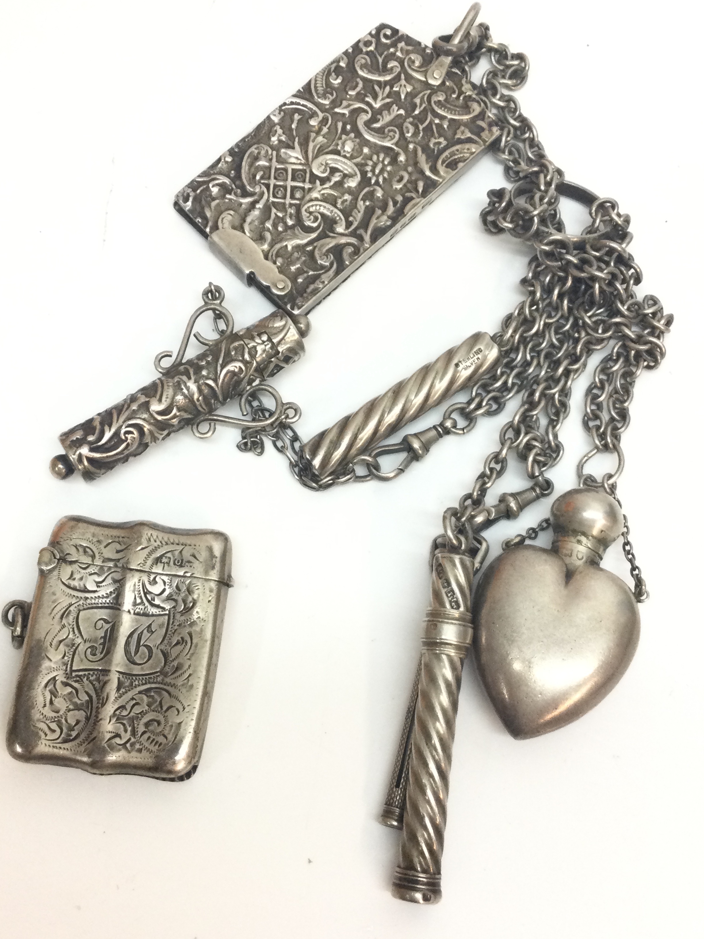 Chatelain and silver plate Vesta, 135g total weight