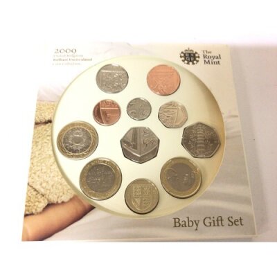 A 2009 Coin cover set including a Kew Gardens 50p.