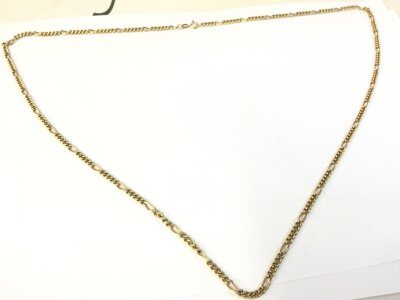 A 9ct gold necklace, 23g
