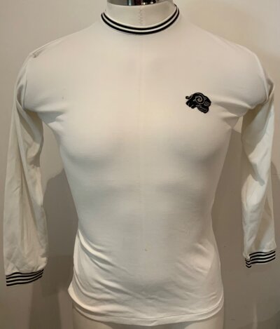 Derby County 1968 - 1971 Football Shirt: Original replica shirt around 55 years old made by Admiral in good condition with long sleeves. 68/69 Derby got promoted and in 71/72 they won the first division. Couple of tiny marks.