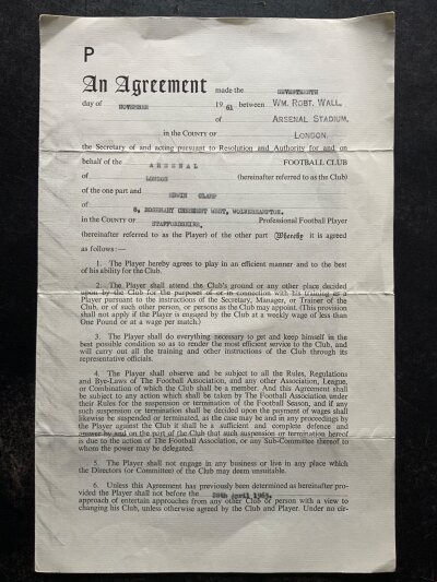 Eddie Clamp Arsenal Football Contract: Official contract from Wolves to Arsenal in 1961. Interestingly a 2 year contract but he only stayed for one year moving on to Stoke.