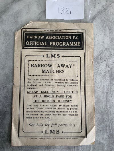 30/31 Barrow v Darlington Football Programme: Piece missing from top left corner. No team changes.