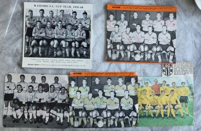 Watford Signed Football Team Groups: Fully signed mainly magazine pictures by 3 with other 2 partly signed. From 59/60 onwards. Genuine items. (5)