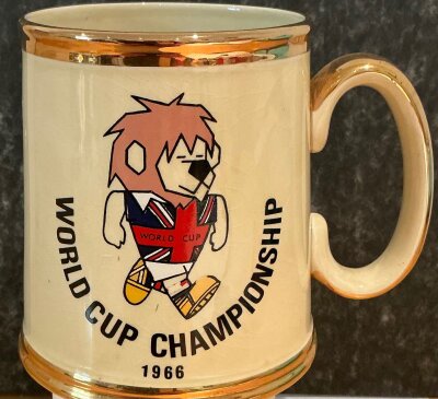 England 1966 World Cup Willie Ceramic Football Tankard: Excellent condition tankard by Gibson and Sons of Stoke on Trent.