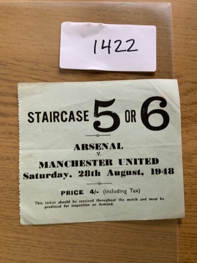 48/49 Arsenal v Manchester United Football Ticket: League match dated 28 8 1948 in good condition with light folding.