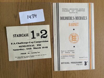 1948 Amateur Cup Semi Final Football Programme + Ticket: Boldmere St Michaels v Barnet played at Arsenal on 13 3 1948. Hard to obtain items in good condition.