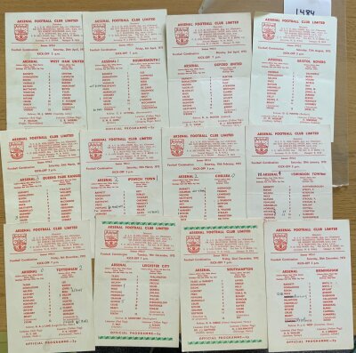 72/73 Arsenal Reserve Home Football Programmes: Possibly complete of all single cards of Football  combination matches in good condition with some having writing. (20)
