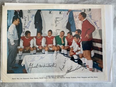 Arsenal Old Signed Football Team Groups: Large colour full page from around 1970 of 7 players plus Bertie Mee and Don Howe which has been signed by both mentioned plus Wilson McNab Sammels Storey Graham and others. C/W double magazine page colour team group from 59/60 signed by 16. (2)