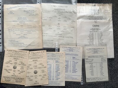 Chelsea v Arsenal Minor Football Programmes: 56/57 Midweek League, 58/59 SECLC semi finals, 61/62 SECLC final, London Minor final, 67/68 SJFC Senior final, 71/72 73/74 SECLC semi finals + more. Very good. (9)