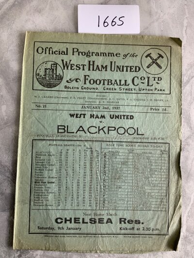 36/37 West Ham v Blackpool Football Programme: Good condition division two programme with no team changes. Creasing.
