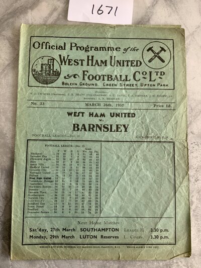 36/37 West Ham v Barnsley Football Programme: Good condition division two programme with no team changes. Creasing.