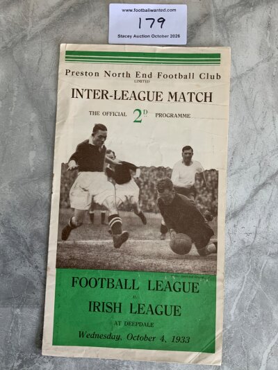 1934 Football League v Irish League Football Programme: Excellent condition ex bound played at Tottenham on 5 11 1930.
