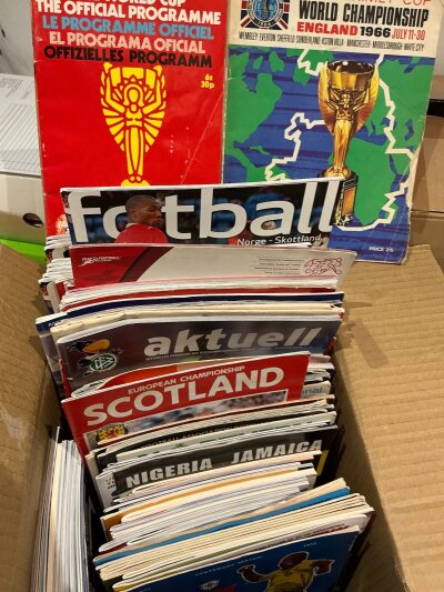 International Football Programmes: Wide variety of teams mostly played outside the UK although does include quite a few  Scotland. Excellent condition with duplication. (140)
