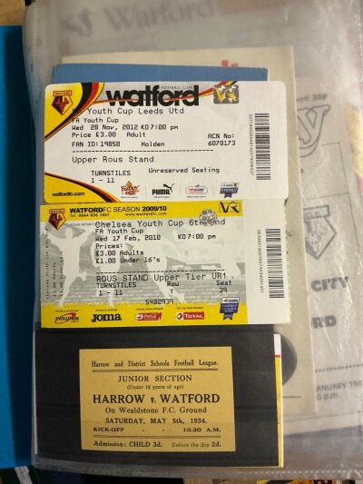 Watford Football Memorabilia: Includes tickets team sheets cards, signed items, programmes and much more. 4 large boxes with instructions to sell.