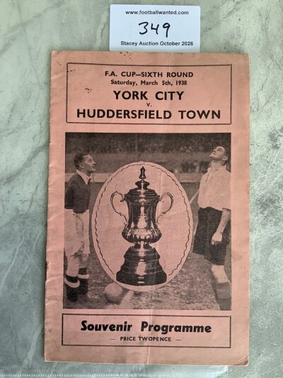 37/38 York City v Huddersfield FA Cup Football Programme: Good condition with no team changes. Rusty staples and light fold. Huddersfield went on to win the FA Cup.