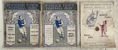 Ipswich Town Pre War Football Programmes: 37/38 Colchester Utd, Cheltenham, Plymouth, 38/39 Street FA Cup, Notts County + Aston Villa Hospital Cup. Fair/good with most having rusty staples. (6)