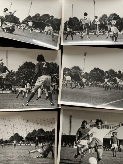 Enfield Football Press Photos: Black and white 8 x 6 inch action photos from the early 70s with a few earlier. Opposition includes Chelsea Scarborough Hayes Wealdstone Bromley Wycombe Oxford and many more including Phil Parkes of QPR in 1972. To rear there are no press stamps but the press have date stamped them and written match details. Good condition. (Est 200)