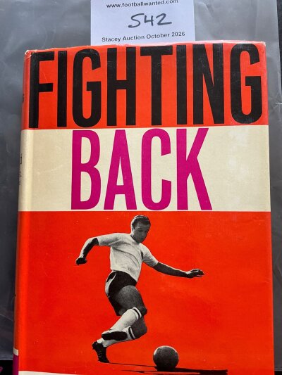 Jimmy Armfield Blackpool + England Signed Football Book: Book named Fighting Back. Very good condition Stanley Paul book with dust jacket and undedicated autograph.