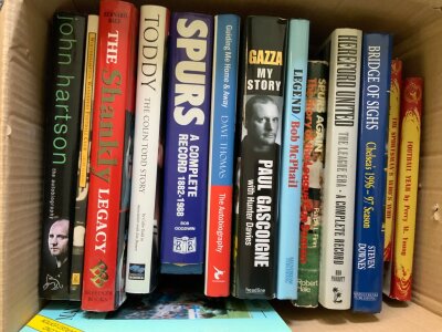 Football Book Collection: Wide range to include Tottenham Breedon history, Glory Glory Nights, Hereford history by Desert Island and much more in good condition. 48 books with instructions to sell. (3 boxes)