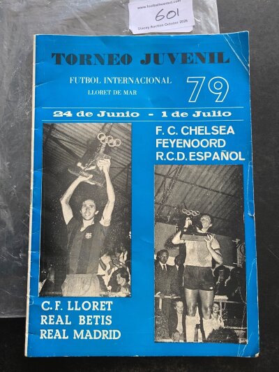 1979 Chelsea Youth Tournament Football Programme: Large blue programme covering youth tournament in Lloret De Mar. Teams included were Lloret Real Betis Real Madrid Chelsea Feyenoord and Espanol. Light damage to right hand edge.