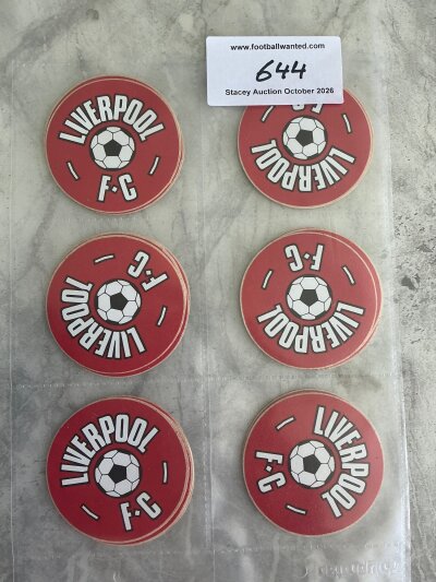 Babs Soccer Liverpool Rosettes Football Cards: Liverpool FC surrounding a football in the form of a round rosette. (30)