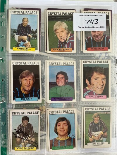 Crystal Palace 1971 Signed A+BC Football Cards: 12 cards with 11 autographs of Kember Birchenall Blyth Tambling Queen and more. (12)
