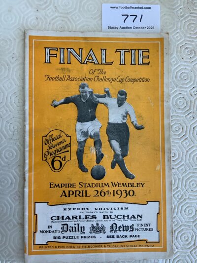 1930 FA Cup Final Football Programme: Arsenal v Huddersfield which has staples removed. No team changes and overall good.