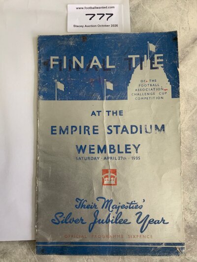 1935 FA Cup Final Football Programme: Sheffield Wednesday v West Brom in very good condition with no team changes. Usually due to the design of this season a fold stays in the covers but this fold has been unusually kind to the programme making it better than most.