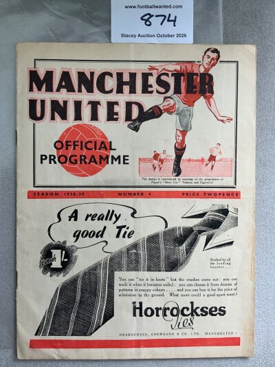 1938 - 1939 Manchester United v Charlton Football Programme: Very good condition division one programme with no team changes. Score written to team page.