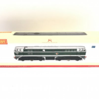 A Boxed Hornby 00 Gauge BR Class 31 A-1-A Diesel Electric Locomotive D5512 #R2420. DCC Ready.