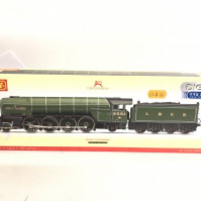 A Boxed Hornby 00 Gauge LNER 2-8-2 Class P2 Cock o The North. #R3246TTS. TTS Sound DCC Fitted.