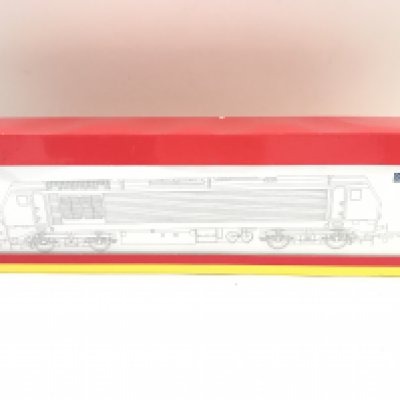 A Boxed Hornby 00 Gauge EWS Bo-Bo Diesel Electric Class 67 Locomotive 67005 Queens Messenger. #R2523. DCC Ready.