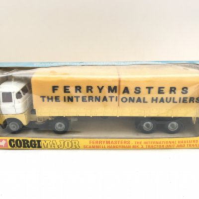 A Boxed Corgi Ferrymasters Scammell Handyman MK.3 Tractor Unit And Trailer. #1147. Box Has Damage. No Reserve.