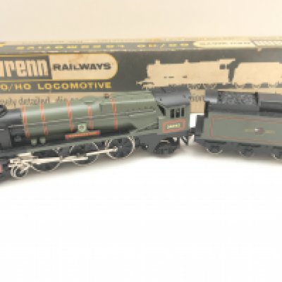 A Boxed Wrenn 00 Gauge 4-6-2 West Country B.R. Dorchester Loco. #W2238.