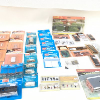 A collection of new and unopened accessories for model railways by a variety of manufacturers including Hornby..PECO..Gaugemaster etc. does include some tools. No reserve