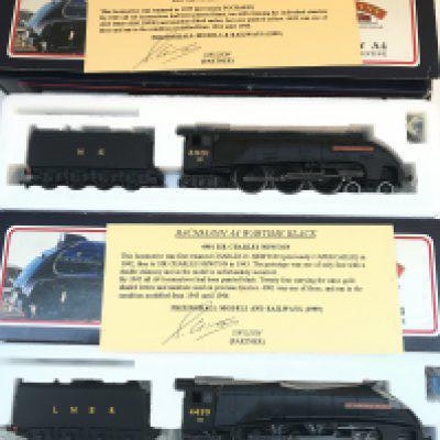 2 X Boxed Bachmann 00 Gauge Locomotives (War Time Black). 449 Sir Murrough Wilson and Sir Charles Newton.
