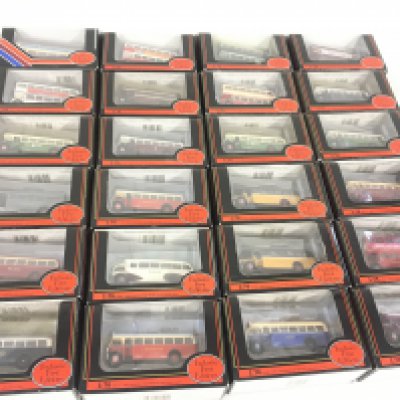 A collection of 24 boxed diecast model buses by Exclusive First Editions in original display boxes. No reserve
