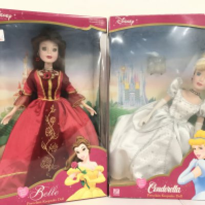 2 X Boxed Disney Princess dolls. A Belle and Cinderella. (2).