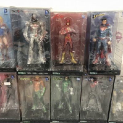 A Collection of Kotobukiya D.C. Statues. (2).