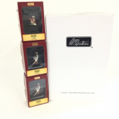 Boxed Britains Delhi Durban Facade 22014. 2 x 22004 Cloth Merchant. Plus 1 22006 street begger..