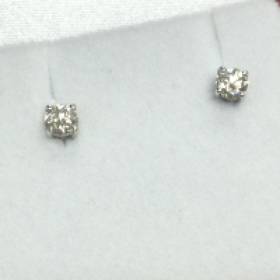 Pair of 18ct white gold 4 claw set solitaire diamond studs, boxed. RBC diamonds 0.30ct