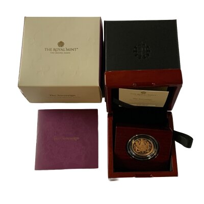 A Royal Mint 2022 issue proof sovereign.