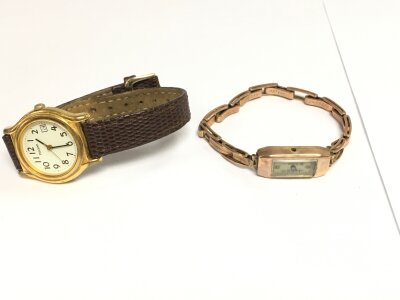 A gold 9ct gold vintage watch 13.26g and one other watch.