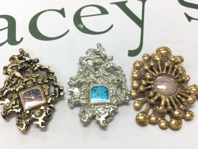 Three vintage Lucien Fauraud fashion pendant watches, 17 jewel Swiss.