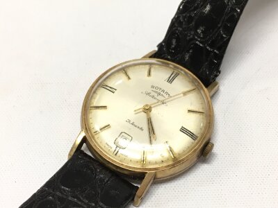 A vintage 9 carat gold cased gents rotary automatic 21 jewel wristwatch (seen working). 32g total weight approximately