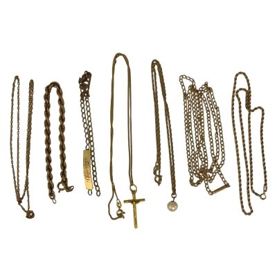 A collection of gold chains / bracelets of various forms, approx 31g.